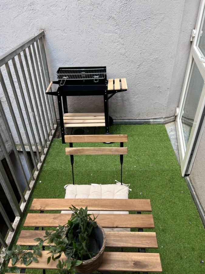 Cozy Market-Square Retreat Located In The Heart Of The 10Th District Wien Exteriör bild