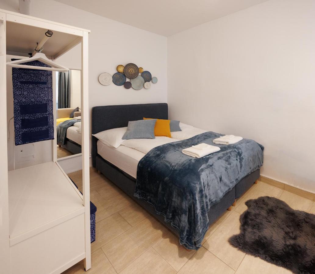 Cozy Market-Square Retreat Located In The Heart Of The 10Th District Wien Exteriör bild